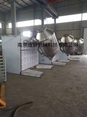 河北客戶訂購的3臺1500L三維運(yùn)動混合機(jī)、移動料倉、真空上料機(jī)制造完成